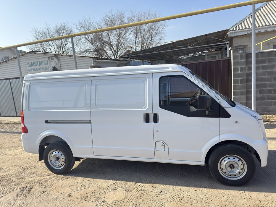 Продаю Dongfeng C35