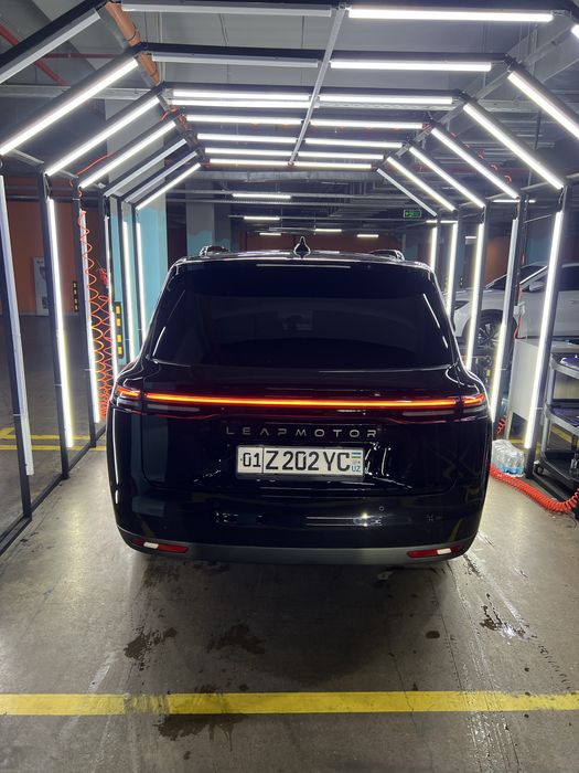 Leapmotor C16 sotiladi