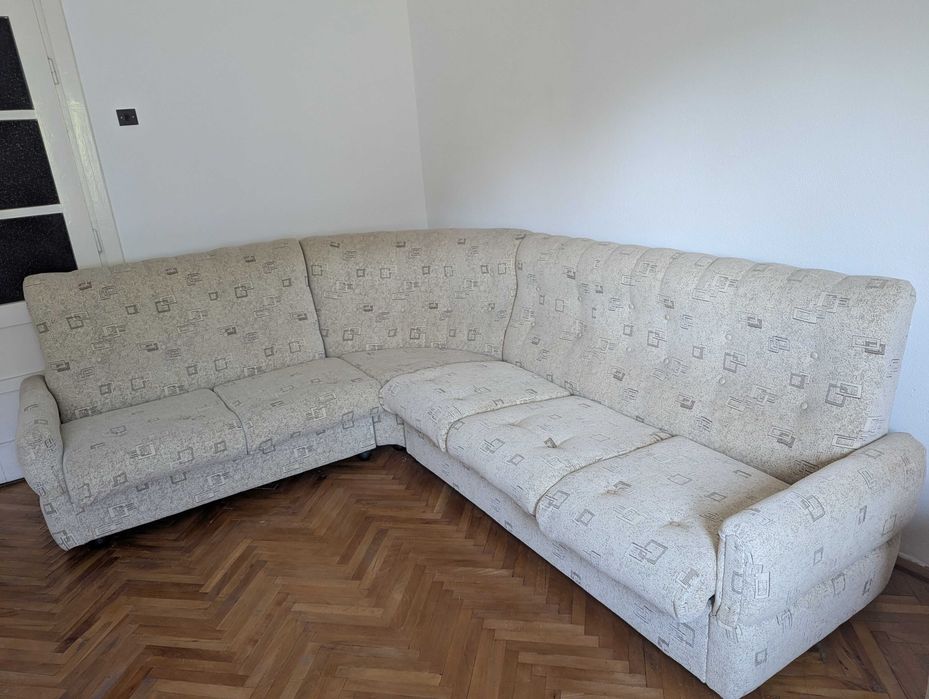 Colțar extensibil