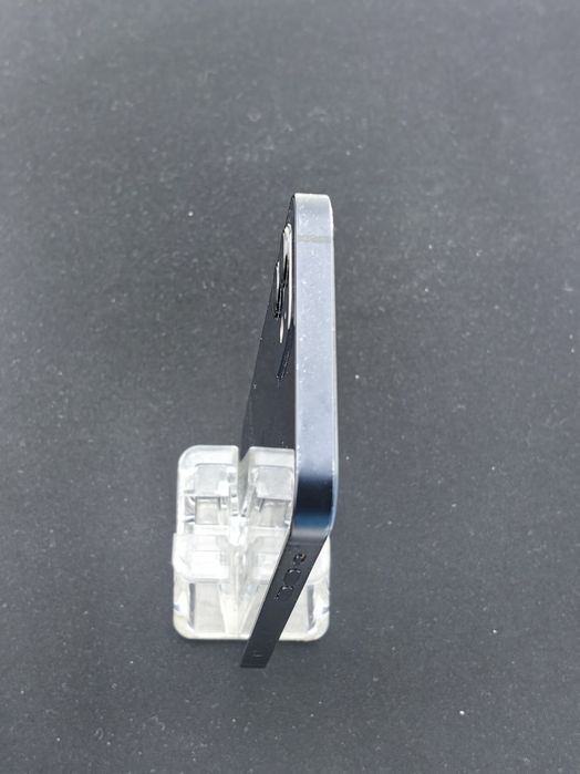 Apple iPhone 12 64 GB ID-fdn943