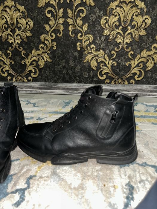 Новая мужская обувь