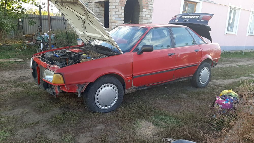 Автомобиль на ходу