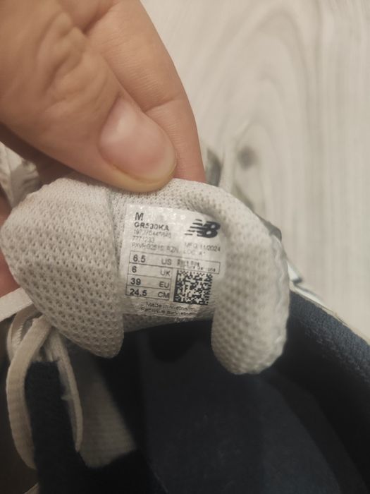 Продам кроссовки new balance