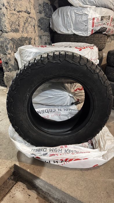 Nokian 265/65 R18
