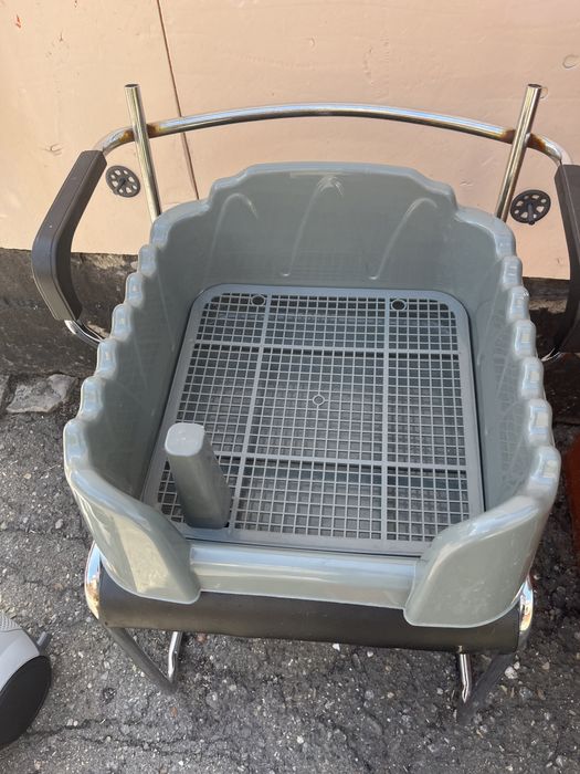 Горшок для собаки(кабель)со столбиком