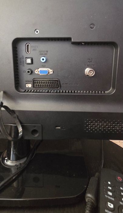 Телевизор Philips 22" на 12V