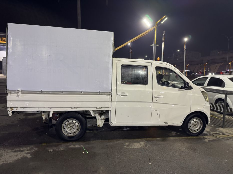 Changan dubl kabina 2014 1 pazitsiya