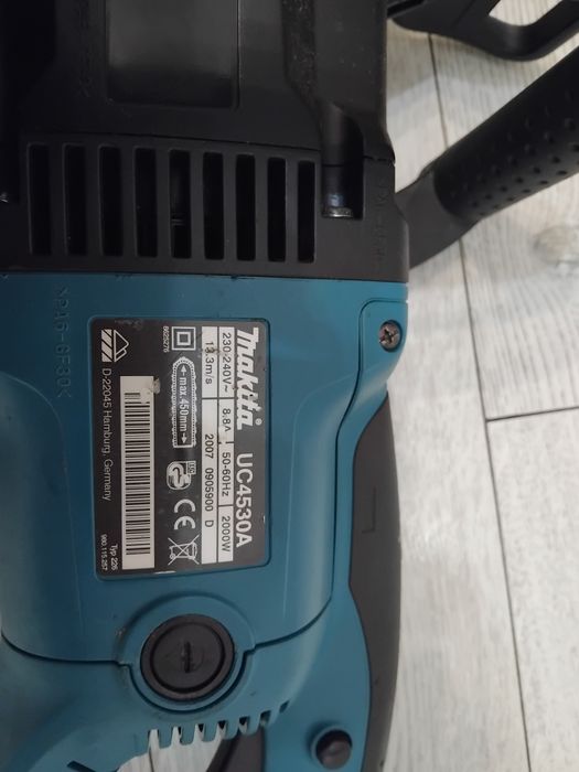 Пила Makita UC4530A