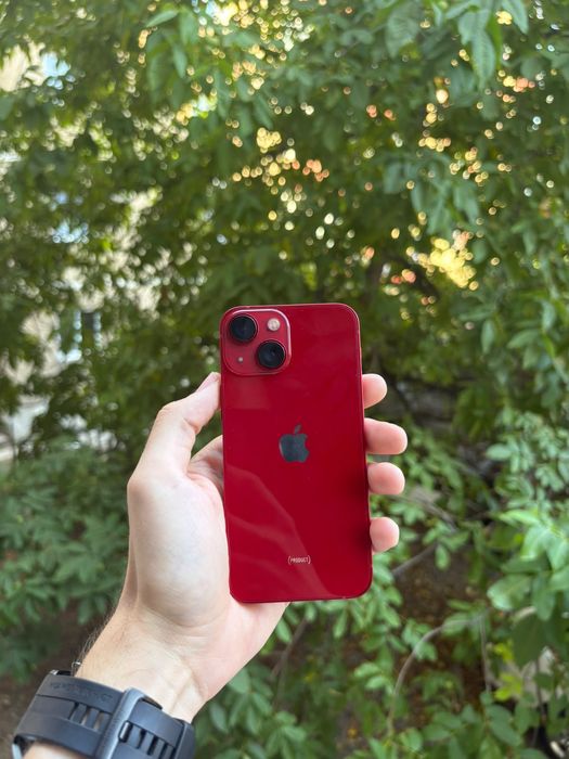 iPhone 13 mini Product Red
