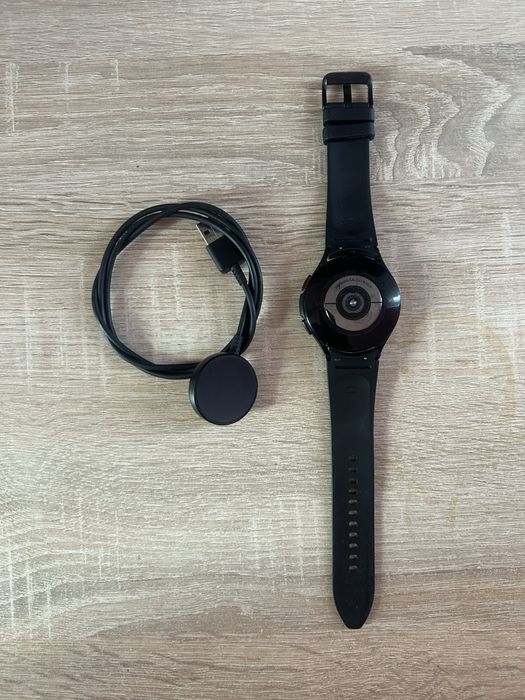 Samsung Galaxy Watch4, 46mm, BT, Classic, BLACK