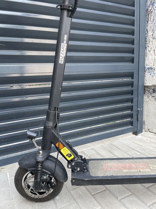 Vînd trotinetă electrică WizZard