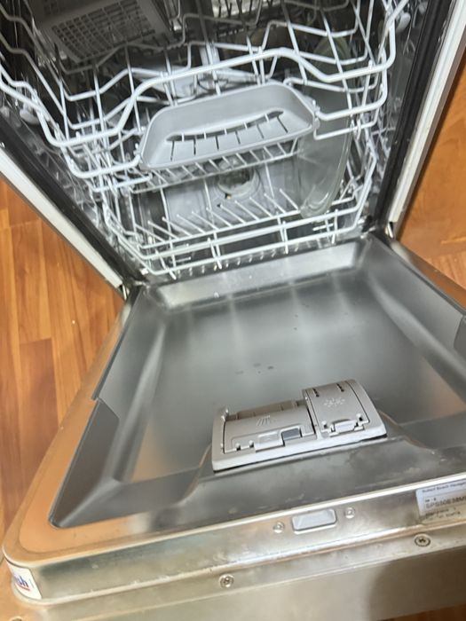 Посудомоечная машина