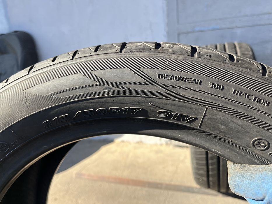 2 бр. мвтни гуми 215/50/17 Hankook 5,5 mm DOT 2811