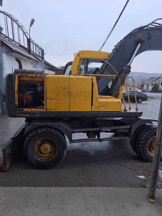 Volvo 2004-yil xolati alo