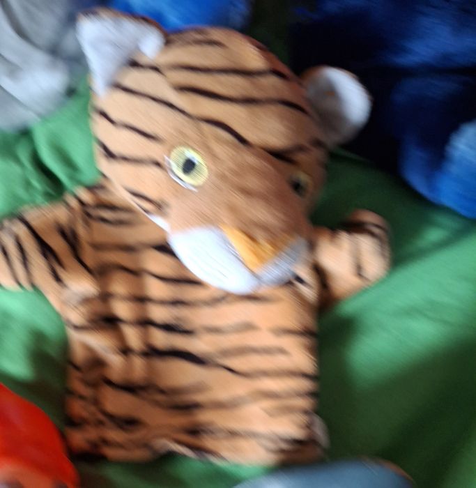 Енциклопедии, Мечо Пух, Барон Мюнхаузен,Как играят буквите,Мотовете,Марионетки