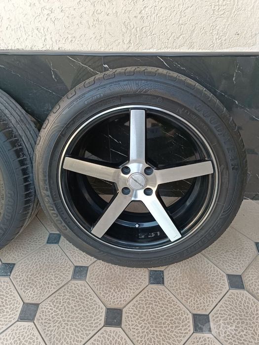 Vossen Diska balon 215 55 R17 Holati Yaxshi