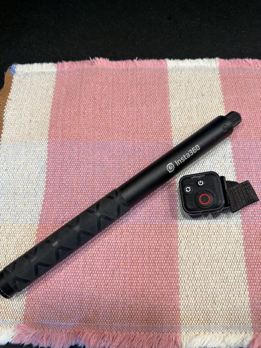 Insta360 x4 + Invisible selfie stick + Dive case +BT remote