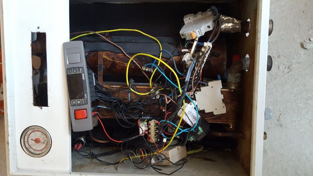 Термопомпа външно тяло 220v