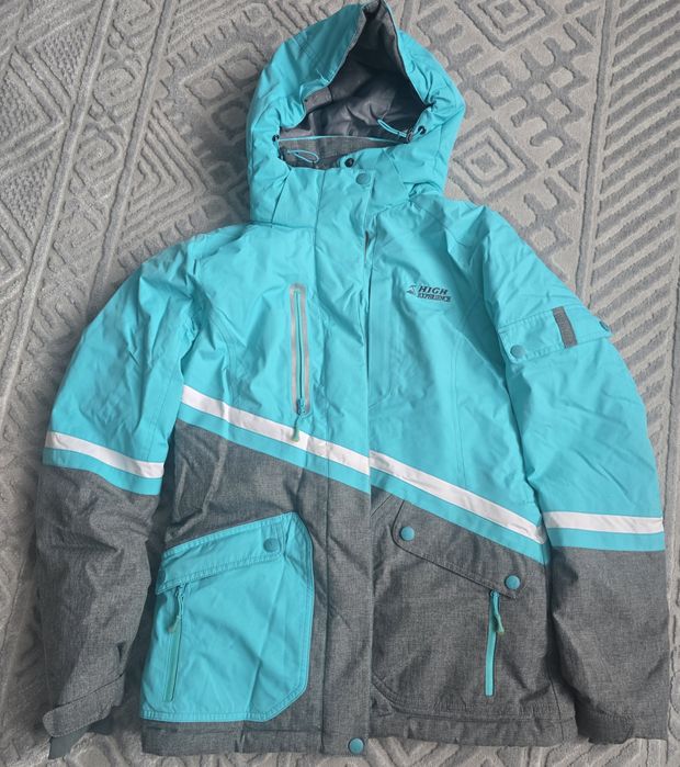 Продам Горнолыжный костюм