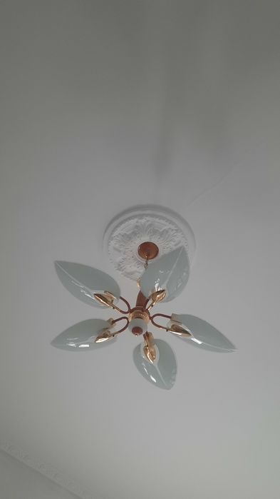 Люстра состояние хорошее