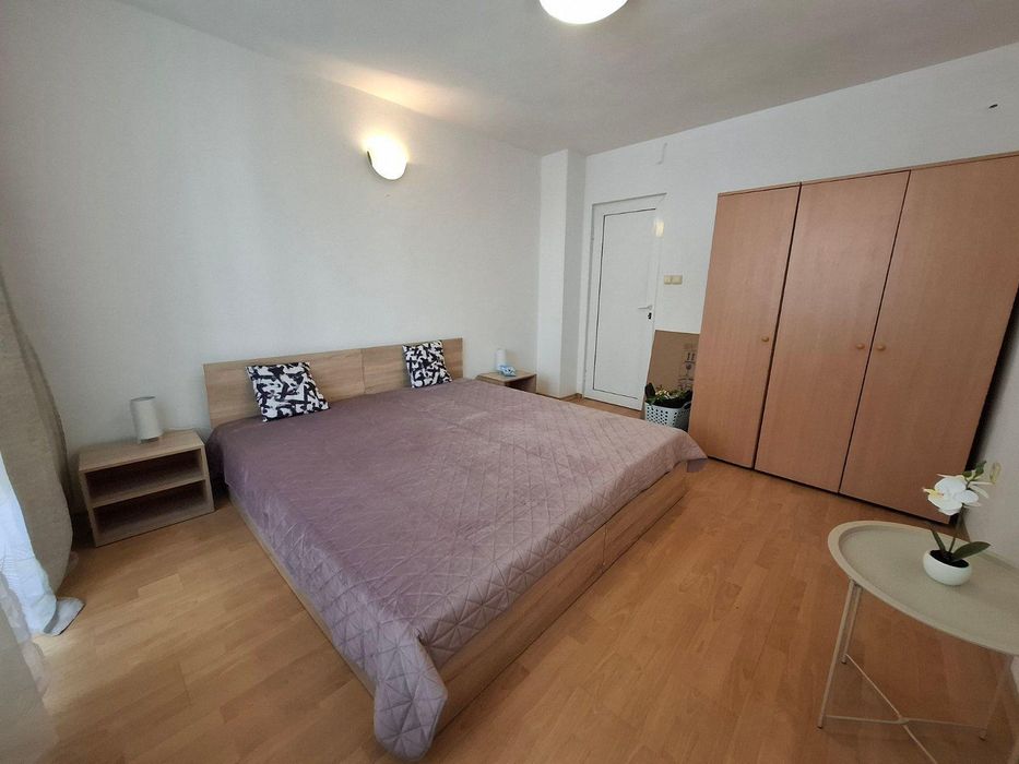 Дава се под наем Тристаен апартамент в Варна, ЖП Гара - 98 кв.м за 827.73 € - Снимка #10