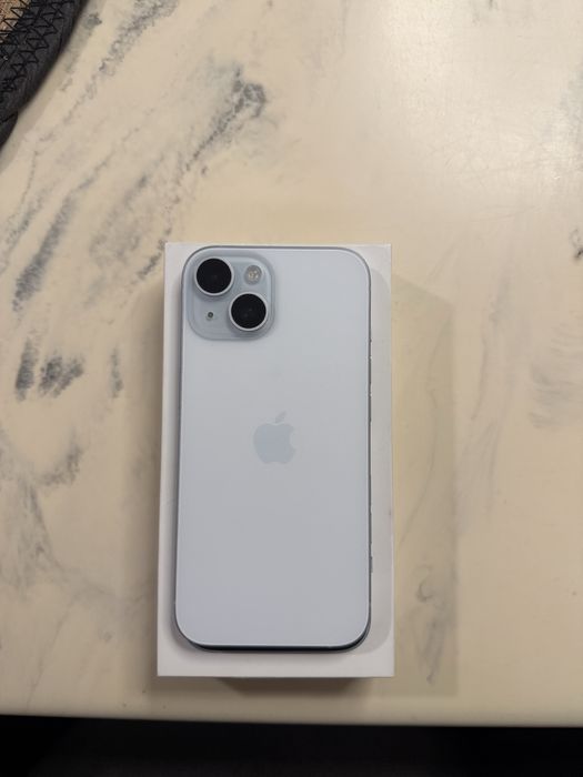 Iphone 15 256GB blue