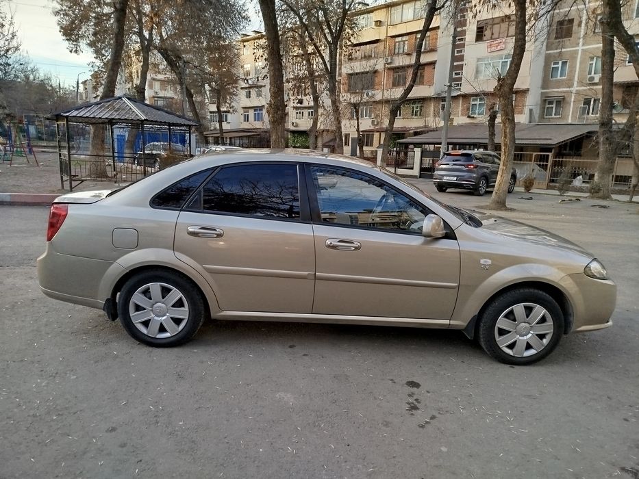Chevrolet jentra 2015