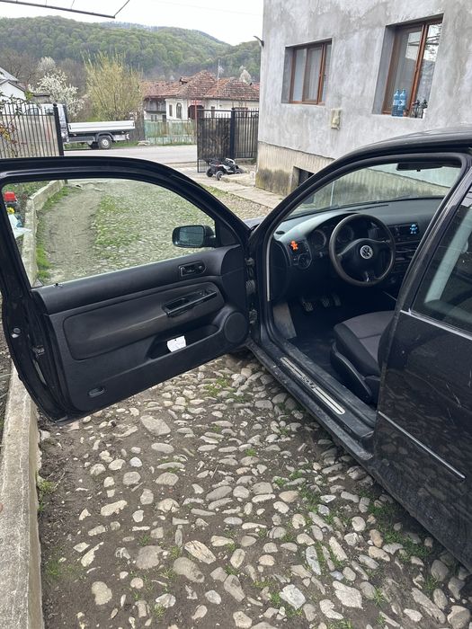 VOLKSWAGEN Golf 2002 — imagine 1