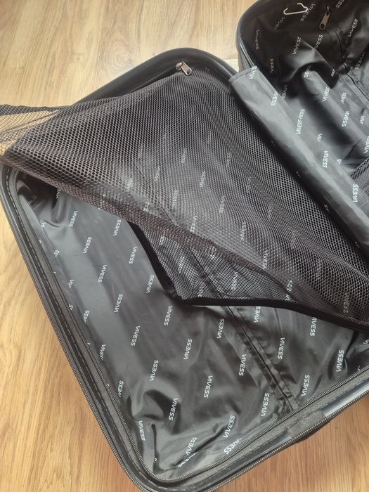 Куфар малък - ръчен багаж