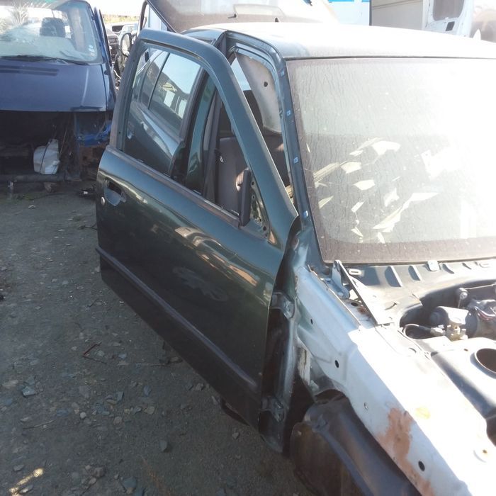 Dezmembrari Nissan PRIMERA (P11, W11) (1996-2002) 2.0 TD Motorina