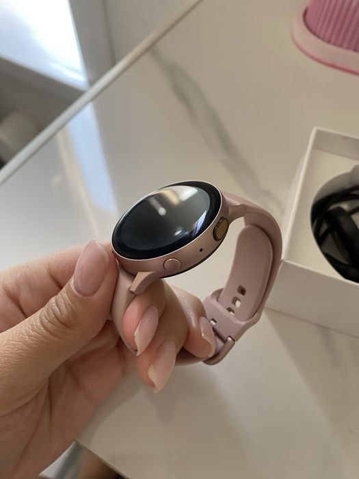 Продам samsung watch