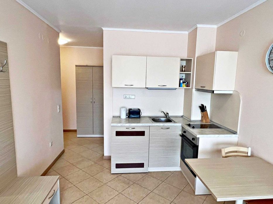 Продава се Едностаен апартамент в к.к. Слънчев бряг - 48 кв.м за 1000 €/кв.м - Снимка #3