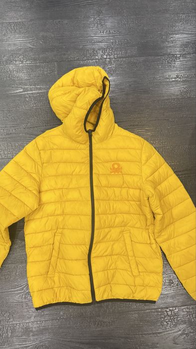 пухкави якета на Benetton