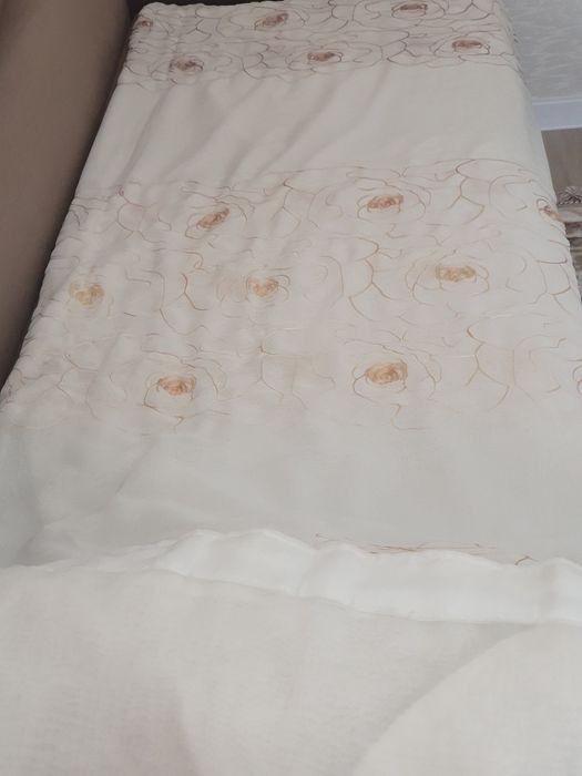 Продам тюли лён в хорошом состоянии