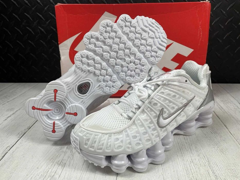 Обувки NIKE / Air Max Plus / Shox White + КУТИЯ / 40 - 45 НОМЕР