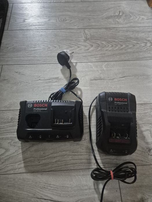 Incarcatoare bosch 18v
