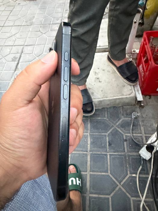 Срочно! Продается Iphone 16 pro 256gb, ёмкость 92%