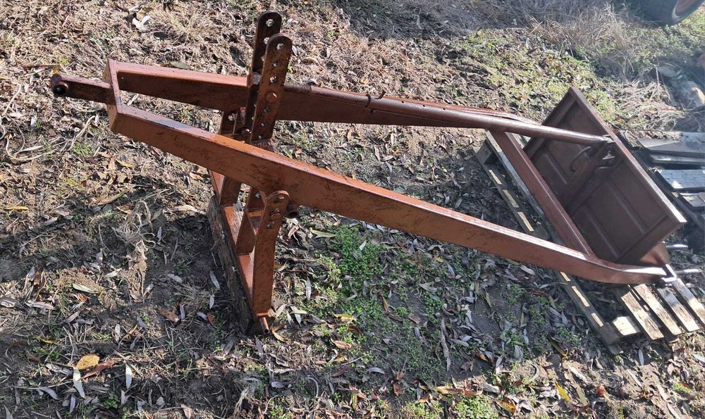 incarcator cu furci in tiranti