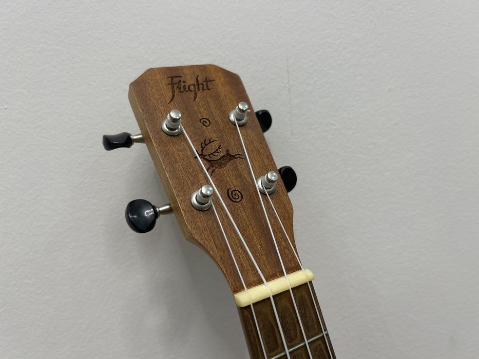 Укулеле тенор FLIGHT NUT 310 с чехлом