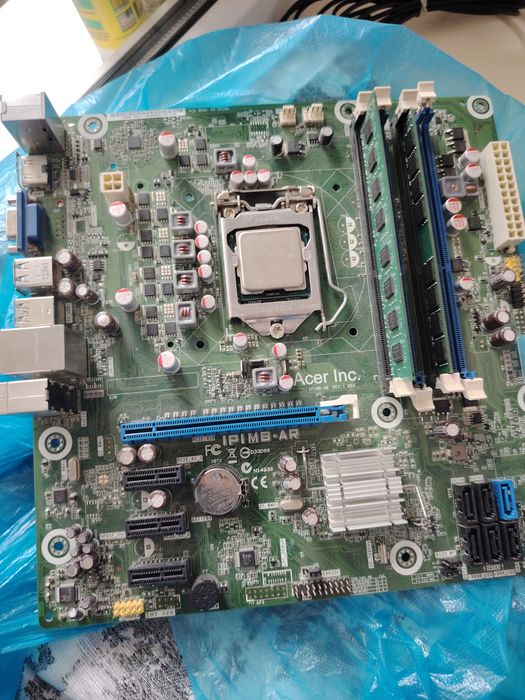 Продам матку с i5 проц