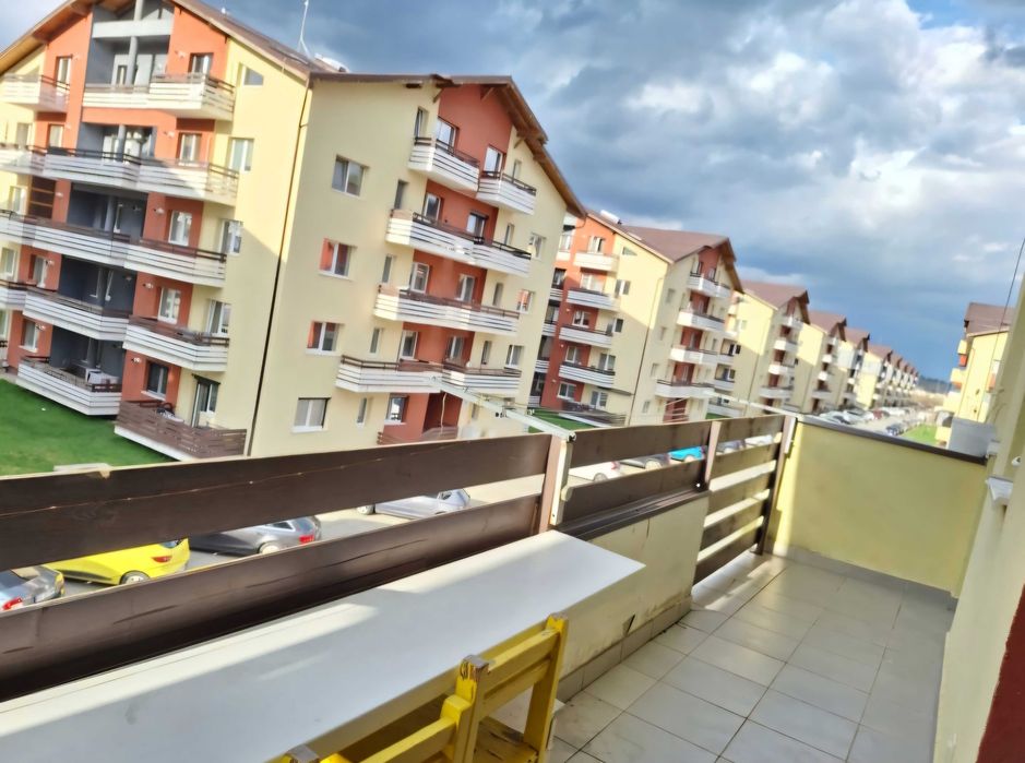 PROPRIETAR-Apartament 2 camere de vânzare în Subcetate cu loc de parcare inclus