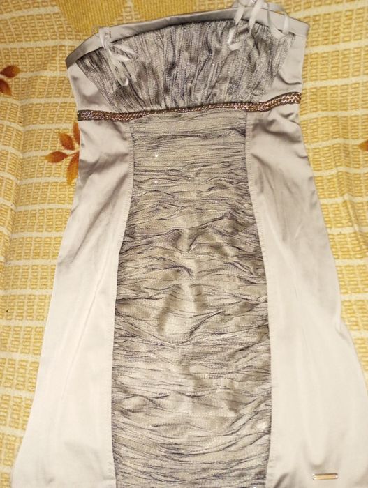 Продам платье в отличном состоянии