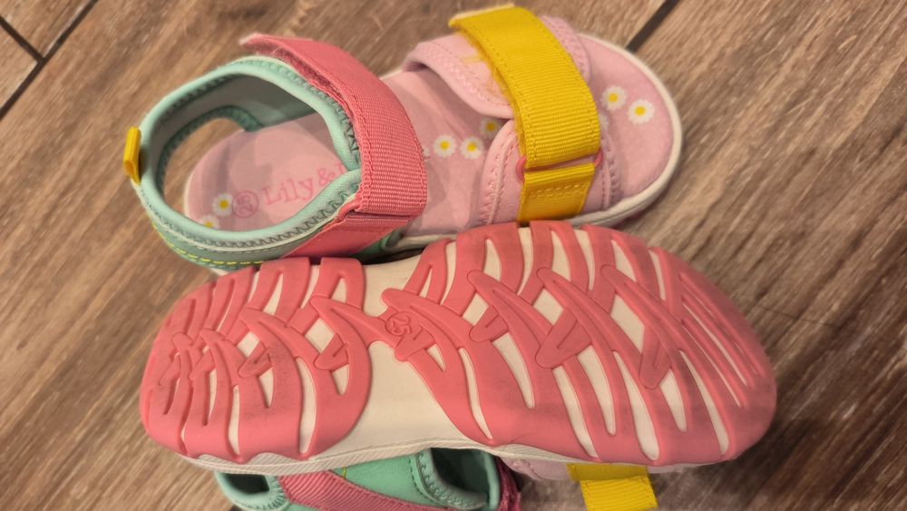 Детски сандали 25 размер Lily &Dan