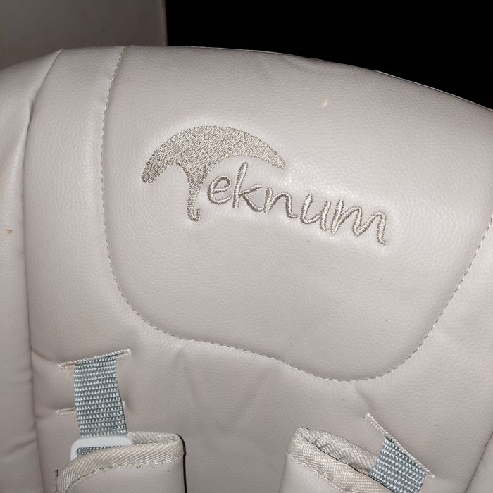 Teknum стульчик для кормления