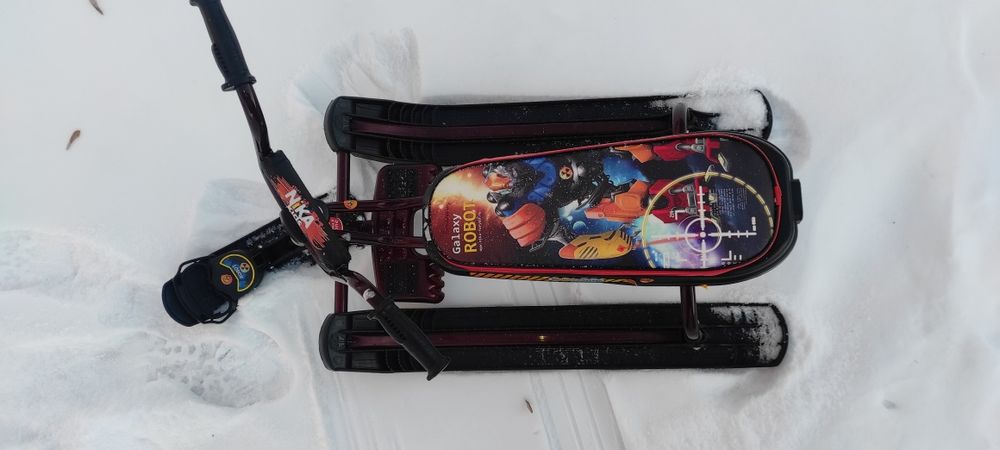 Продам детский снегокат