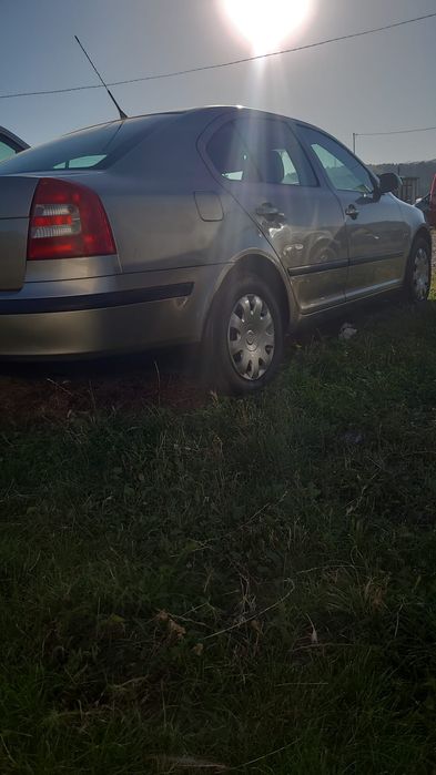 Vând Skoda Octavia 2 UNIC PROPRIETAR