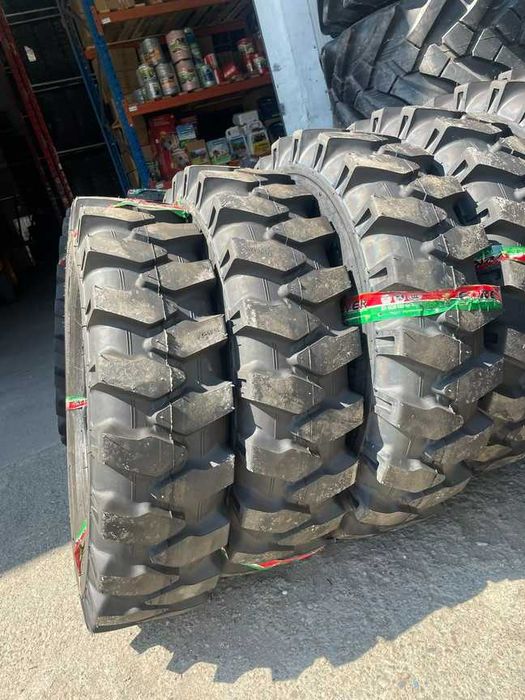 Camera inclusa si guler 10.00-20 Anvelope noi garantie 16pr Excavator