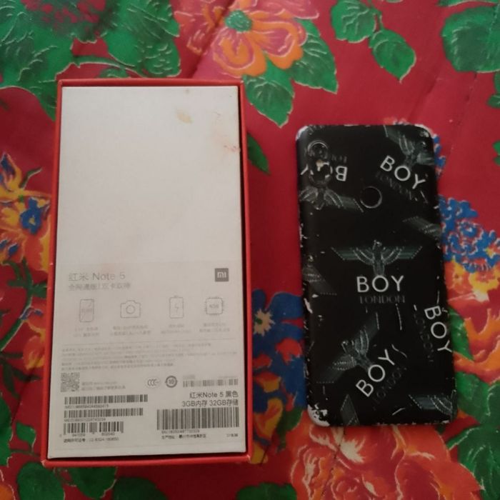 Redmi tellar va Poco M3 tel sotiladi