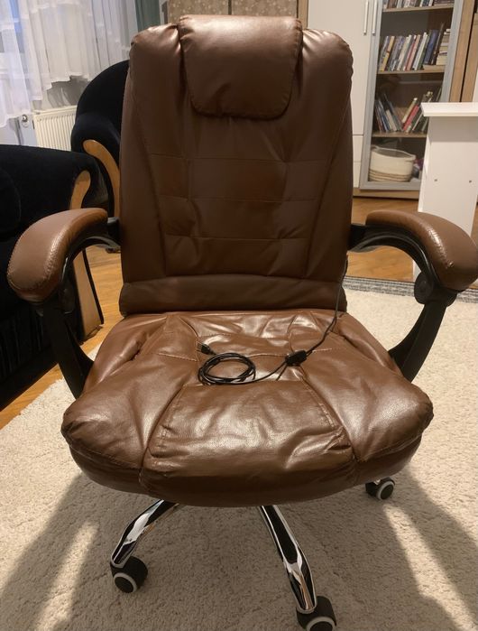 Scaun de birou cu funcție de masaj