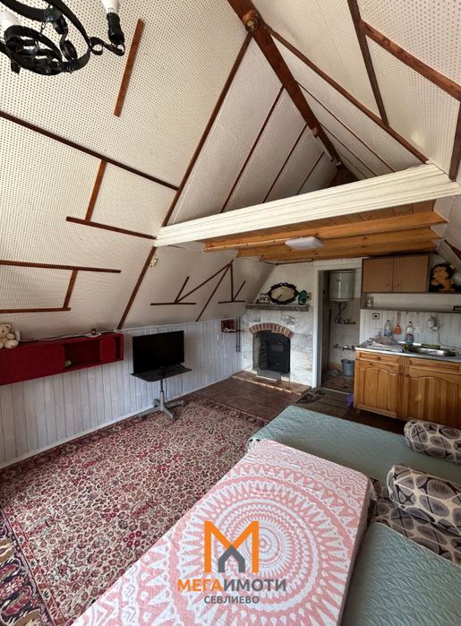 Продажба Къща гр. Севлиево - с. Кръвеник 58m² и двор 705m²